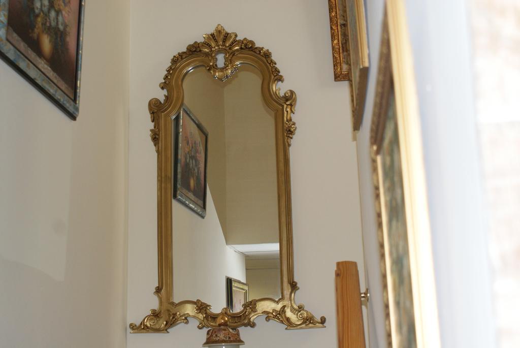 Maximiano Herculeo Córdoba Buitenkant foto
