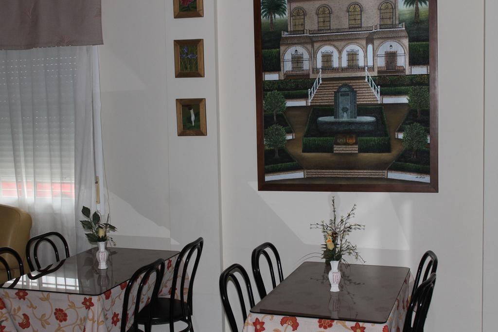 Maximiano Herculeo Córdoba Buitenkant foto