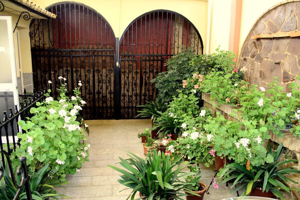 Maximiano Herculeo Córdoba Buitenkant foto